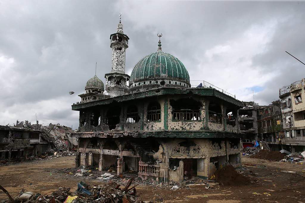 Filipinler ordusunun yıkıma uğrattığı Marawi şehri 1