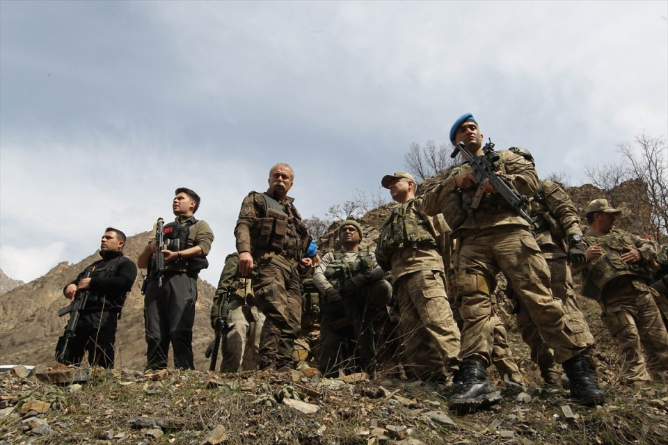 PKK sığınaklarına operasyon 8