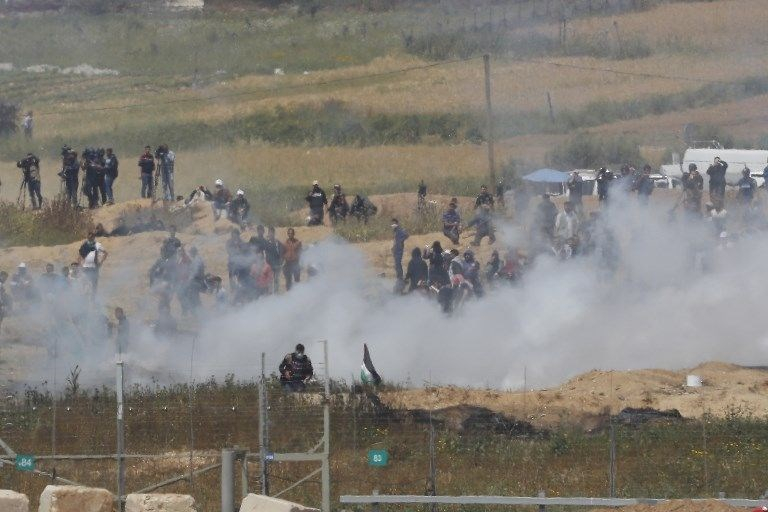 İsrail'e rağmen Gazze sınırında "ateş cuması" eylemi: 2 ö 19