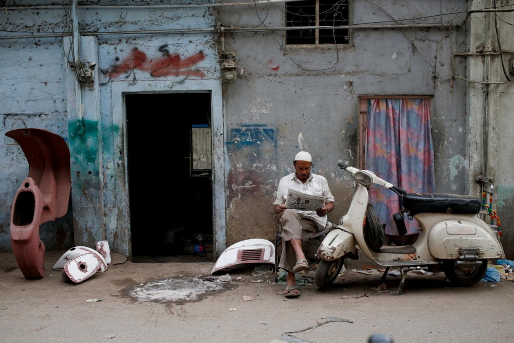 Pakistan BMW'si: Vespa scooterlar 1