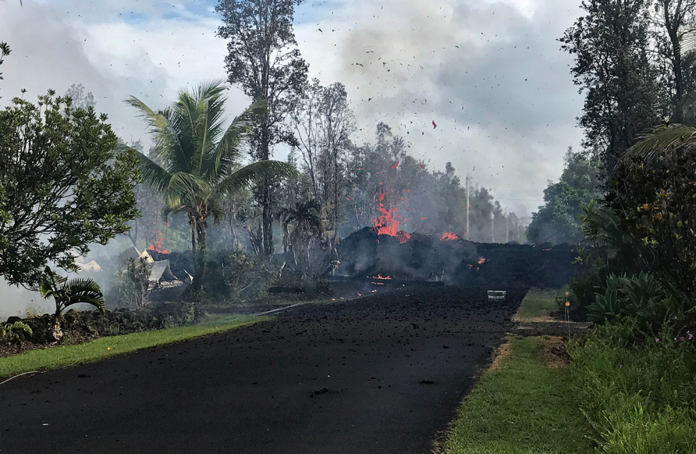 Hawaii'de yanardağ alarmı 22