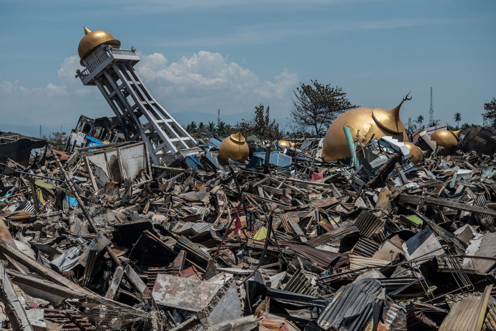 Endonezya'daki yıkıcı felaketten geriye kalanlar 1