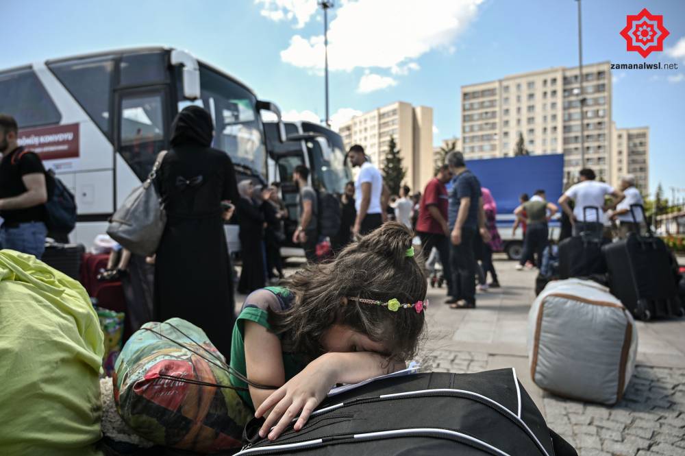 'Gönüllü olarak' Türkiye'den Suriye'ye geri gönderil 10