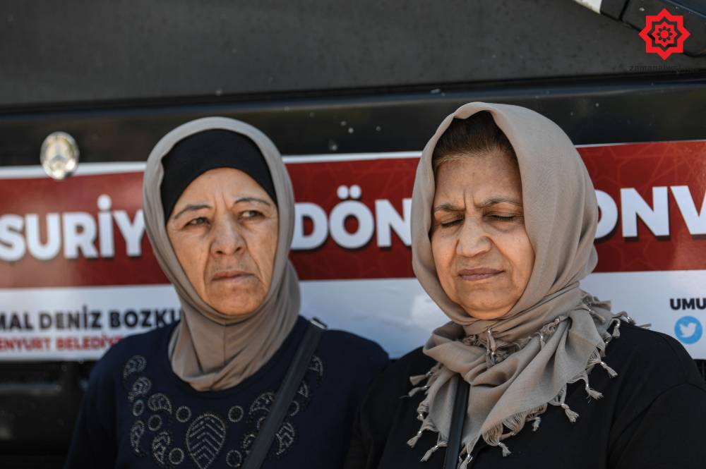 'Gönüllü olarak' Türkiye'den Suriye'ye geri gönderil 11
