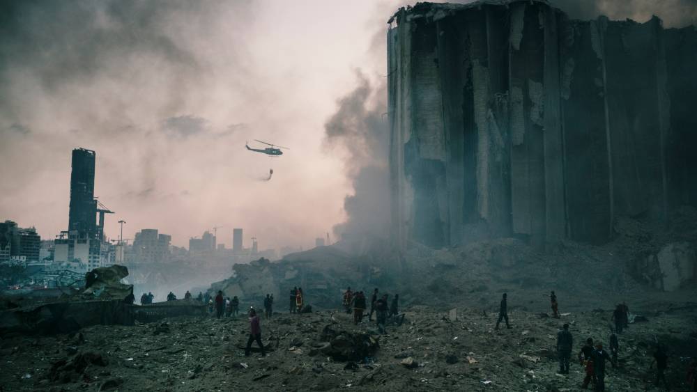 Beyrut'taki patlamanın dehşet verici kareleri 14