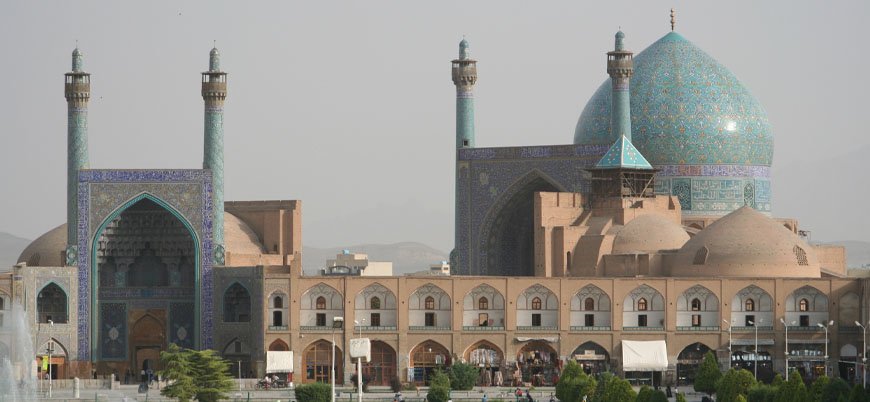 İran'da Şii din adamına saldırı