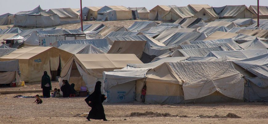 Fransa Suriye'deki kamplardan 51 kadın ve çocuğu geri aldı