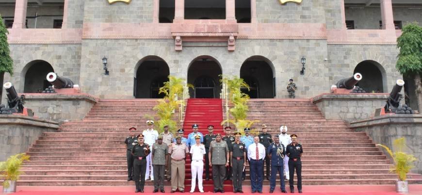Güney Afrika ve Hindistan askeri iş birliğini geliştirmenin yollarını arıyor