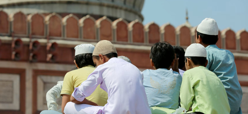 İsim değiştiriyorlar, Hindu kıyafetleri giyiyorlar: Hindistan'da Müslümanlar baskı altında
