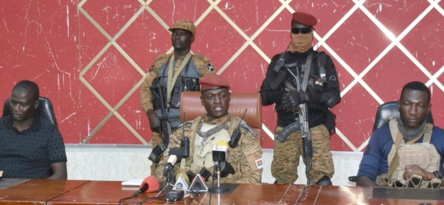 "Burkina Faso'da darbenin fitilini El Kaide'nin son saldırısı ateşledi"