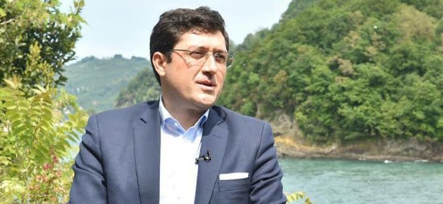 Beşiktaş Belediyesi'ne rüşvet operasyonu: Eski başkan Murat Hazinedar aranıyor