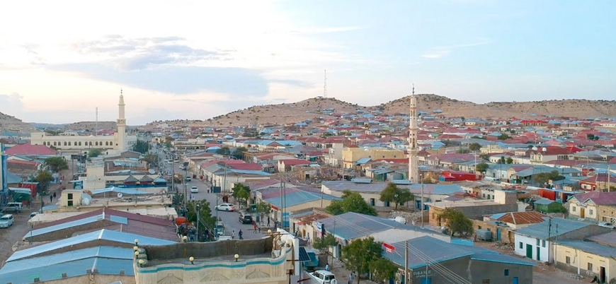Somali'nin kuzeyinde kriz büyüyor: Somaliland güçleri stratejik şehirden çekildi