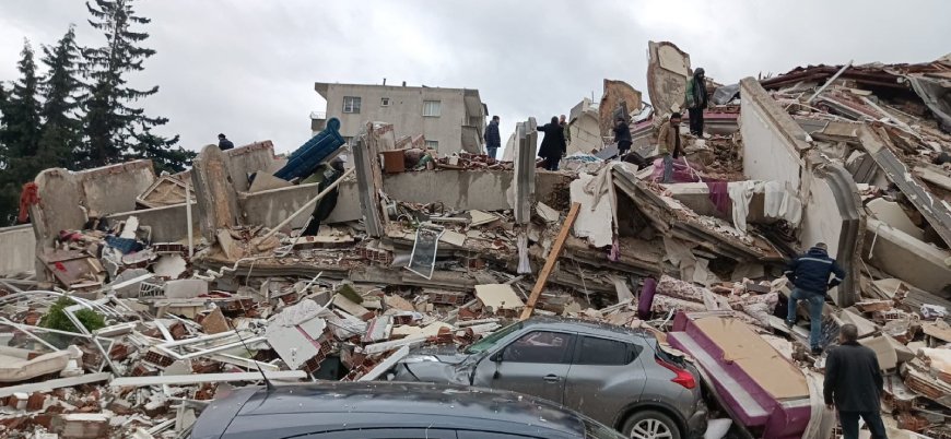 Depremin ardından dünyadan Türkiye'ye destek