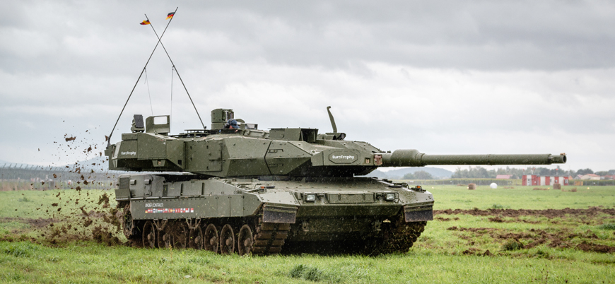 Alman tankları Rusya'ya karşı Ukrayna topraklarında