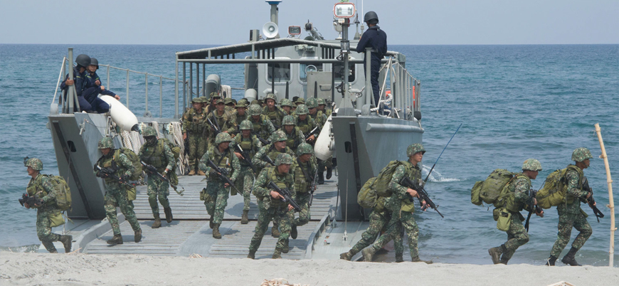 Filipinler ABD'ye topraklarında 4 yeni askeri üs verdi