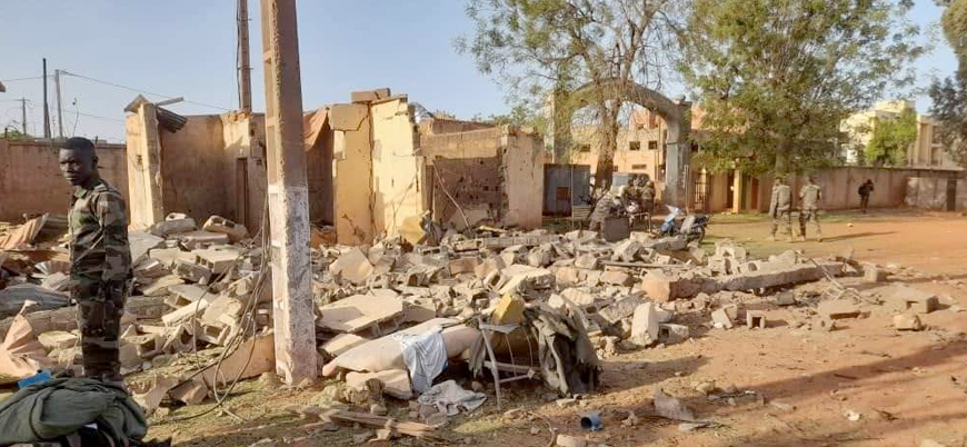 Mali'de BM ve Rusya güçlerince kullanılan üsse bombalı araç saldırısı