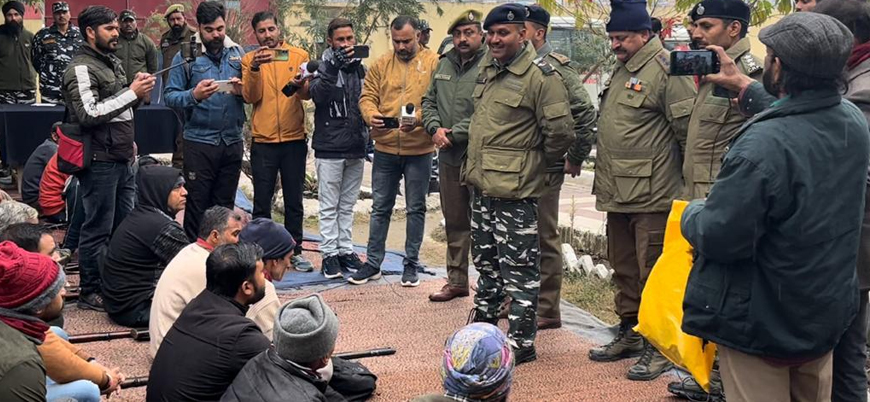 Hindistan işgal altındaki Keşmir'de Hindulardan oluşan silahlı milis güç kuruyor