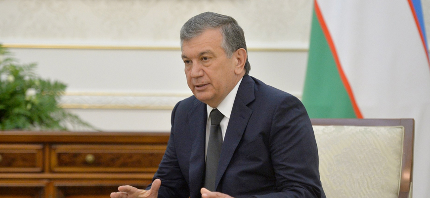 Özbekistan'da Mirziyoyev yeniden cumhurbaşkanı 'seçildi'
