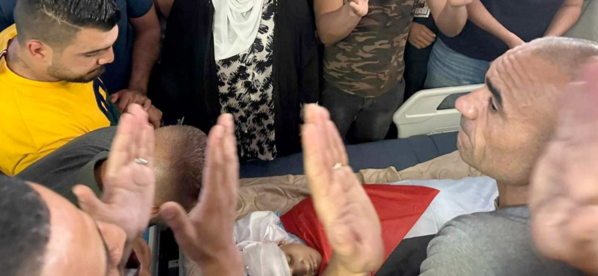 İsrail Batı Şeria'da biri çocuk 2 Filistinliyi katletti