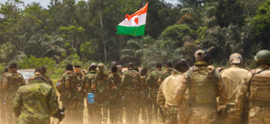 Nijer'den Fransa Büyükelçisine ülkeyi terk etmesi için 48 saat süre