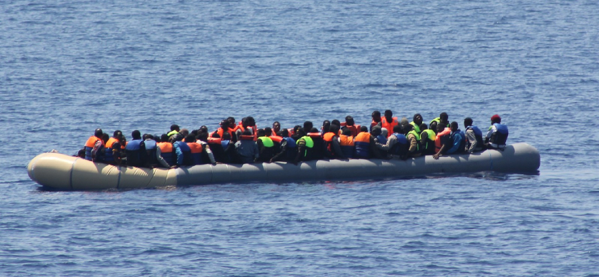 İtalya açıklarında göçmen teknesi battı: 41 kişi hayatını kaybetti