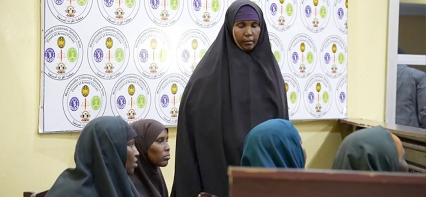 Somali'de Eş Şebab mensuplarının aileleri askeri mahkemelerde yargılanıyor