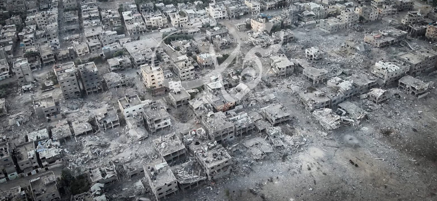 Enkaza dönen Gazze'de yıkılan evlerin altında 1000'den fazla ceset var