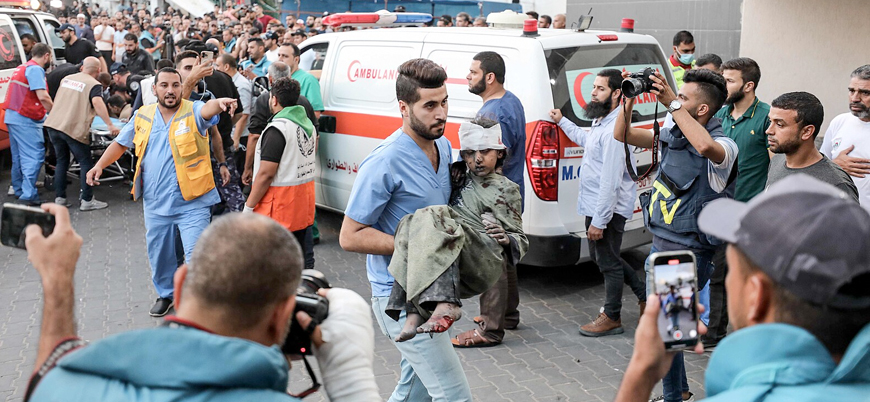 İsrail Gazze'de 22 hastaneyi bombalamakla tehdit ediyor