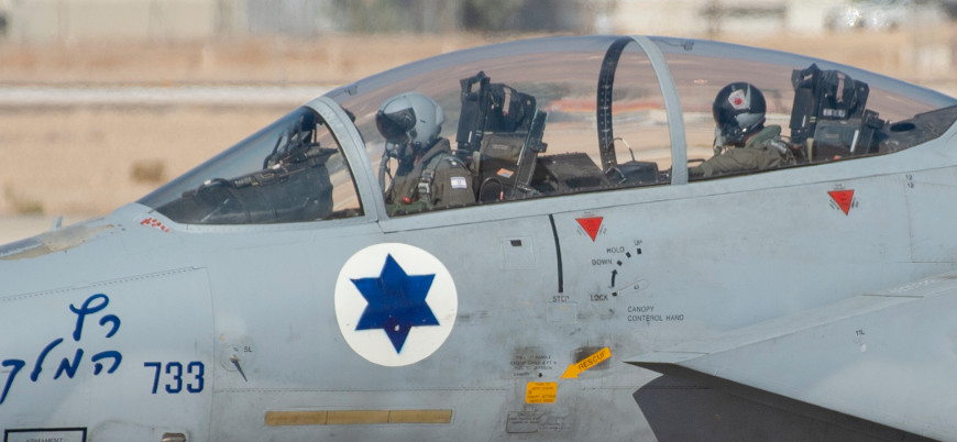 İsrail 'çatışmanın genişlemesini önlemek için' Suriye'yi vurdu