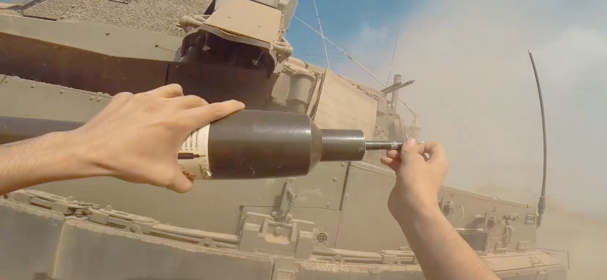Kassam Tugayları savaşçısı İsrail tankını böyle patlattı