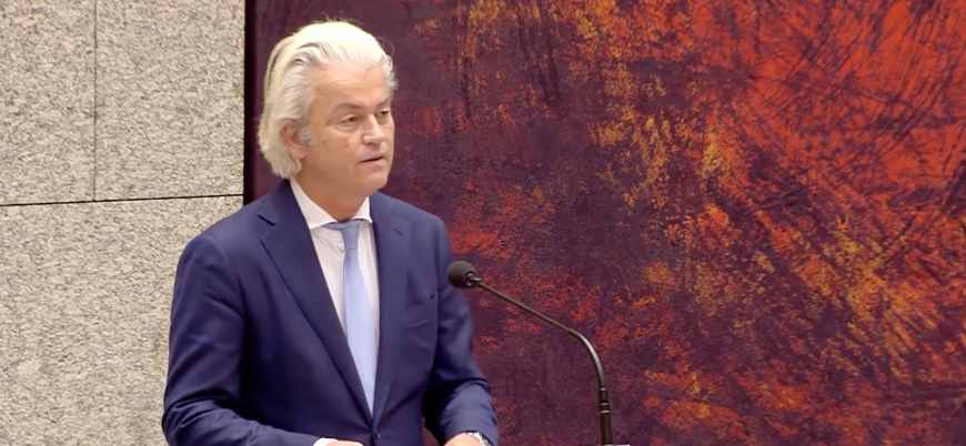 Hollanda'da seçimleri İslam karşıtı Wilders kazandı