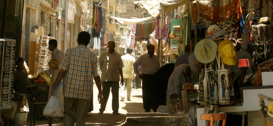 IMF derin ekonomik krizdeki Mısır'ı kurtarabilecek mi?