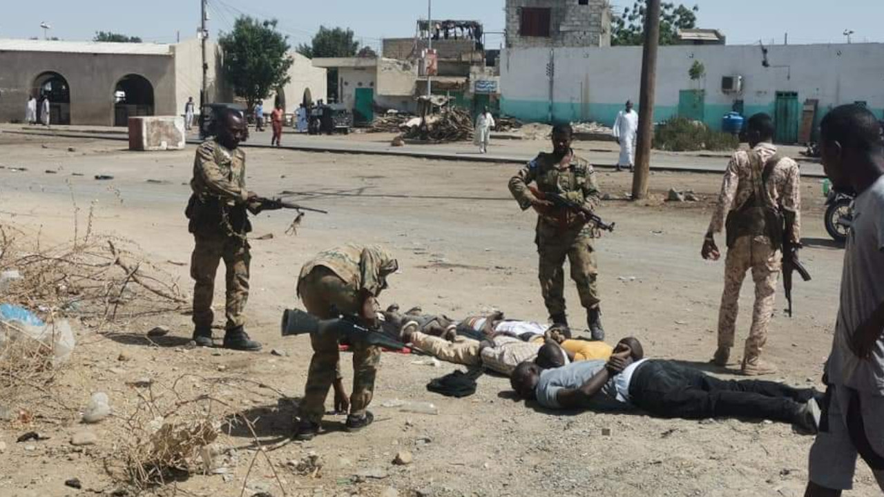 Toplu katliamların yaşandığı Sudan'da süreç nereye evriliyor?
