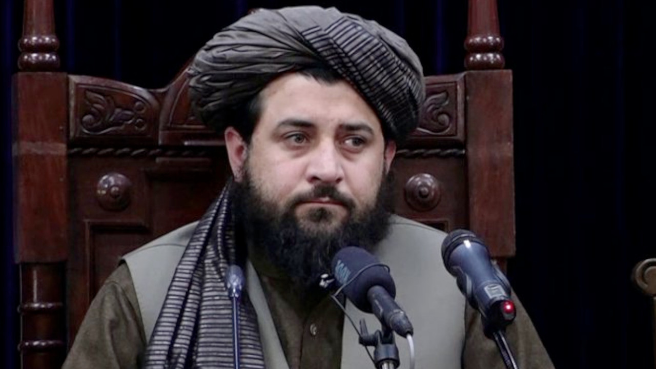 Afganistan Savunma Bakanı: Cami ve medreseleri hedef alanların çoğu Tacikistan ve Pakistan vatandaşı