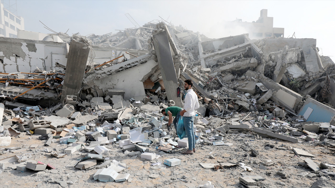Gazze'de can kaybı 24 bin 100'e yükseldi