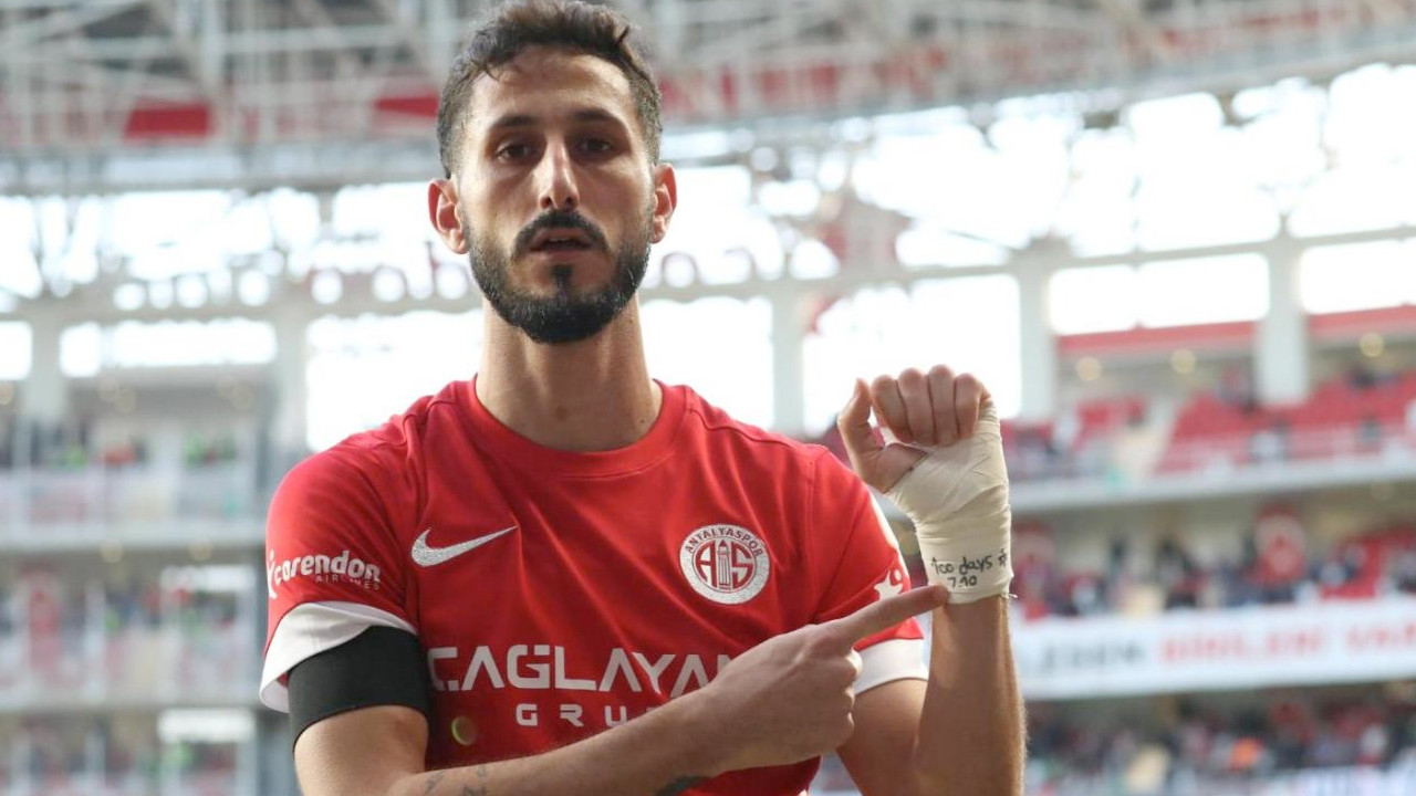 Sınır dışı kararı alındığı açıklanmıştı: Antalyaspor'un İsrailli oyuncusu Türkiye'den ayrılmayı kendi istemiş
