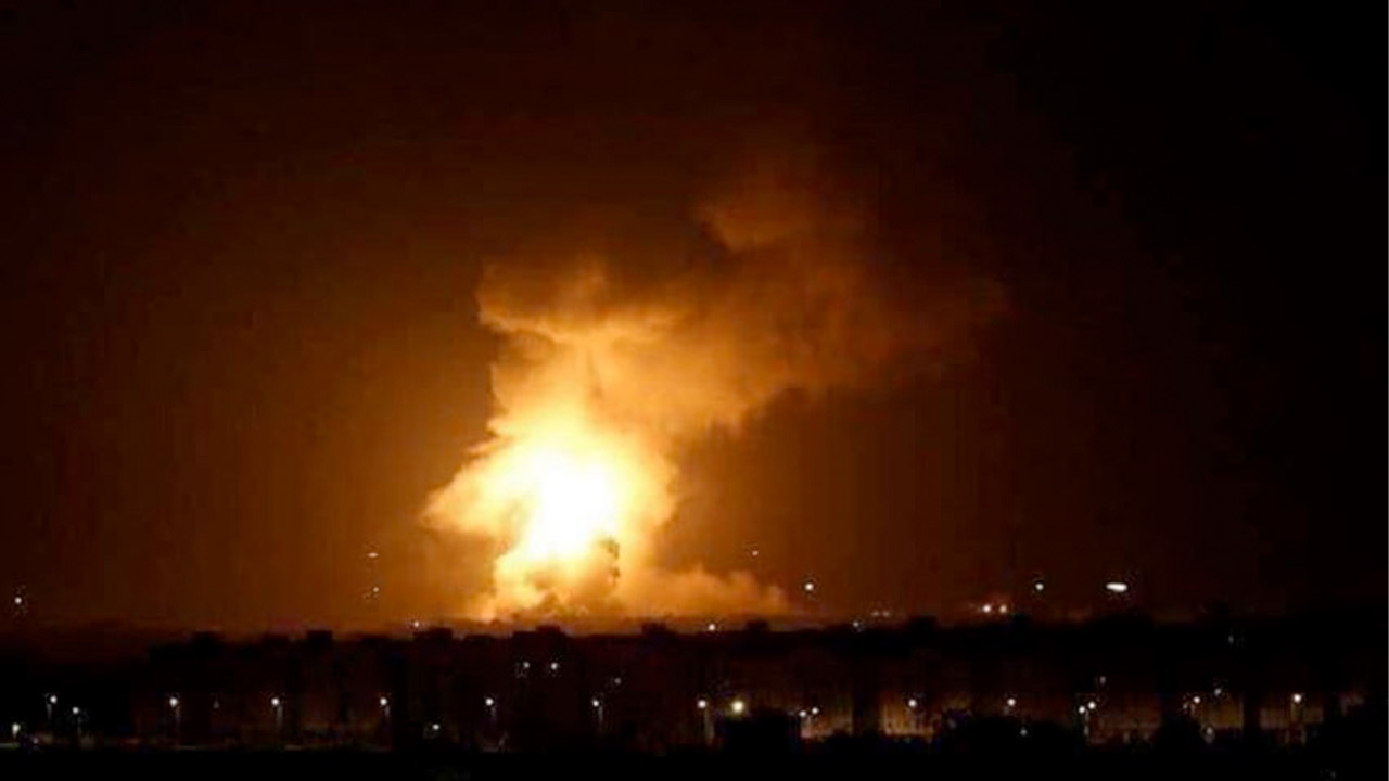 İran'dan Irak ve Suriye'ye bombardıman
