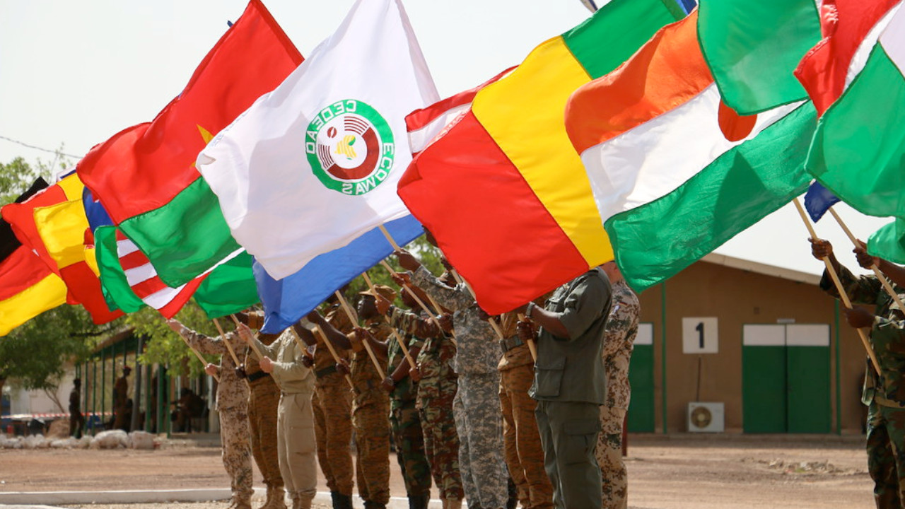 Burkina Faso, Mali ve Nijer ECOWAS'tan ayrıldı