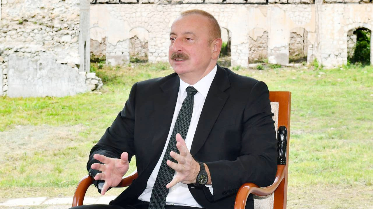 Azerbaycan'da İlham Aliyev yüzde 92 ile beşinci kez Cumhurbaşkanı oldu