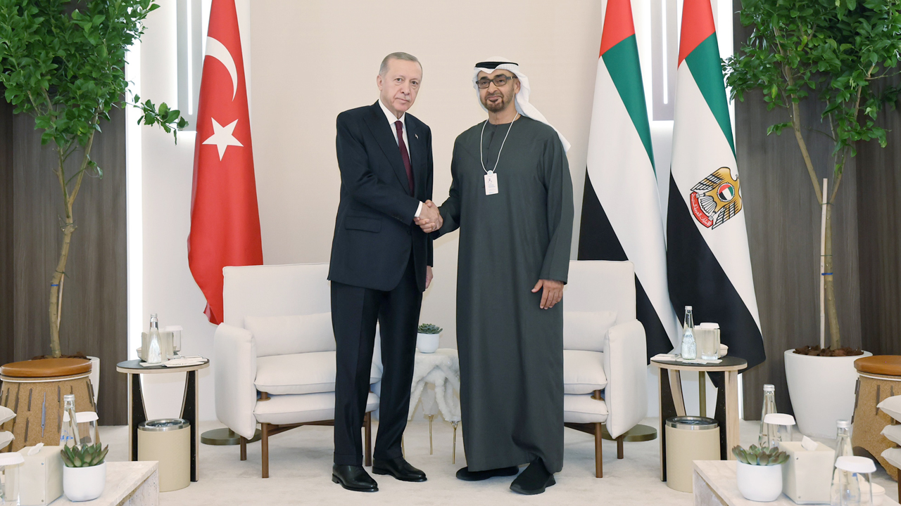 Erdoğan BAE lideri Al Nahyan ile görüştü
