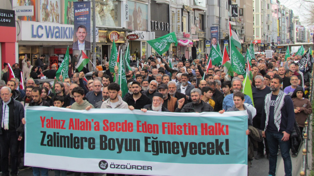 İstanbul'da Gazze'ye destek yürüyüşü düzenlendi