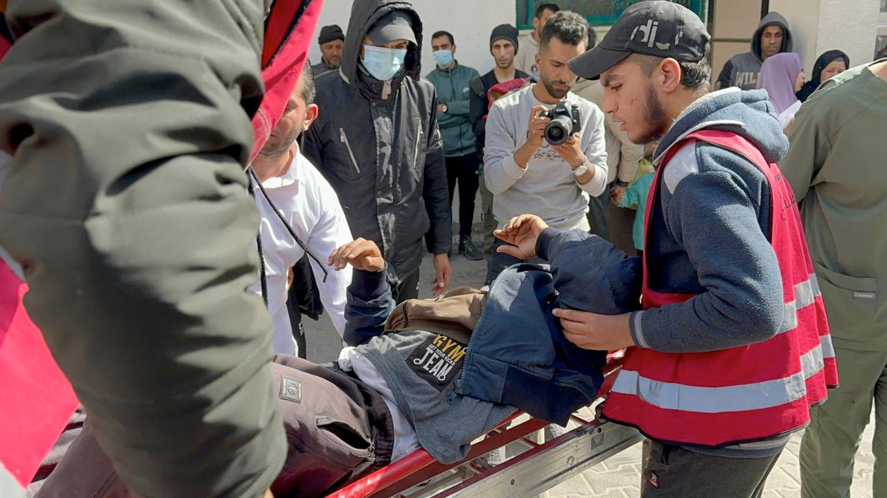 İsrail Gazze'de sivillerin sığındığı çadırları bombaladı