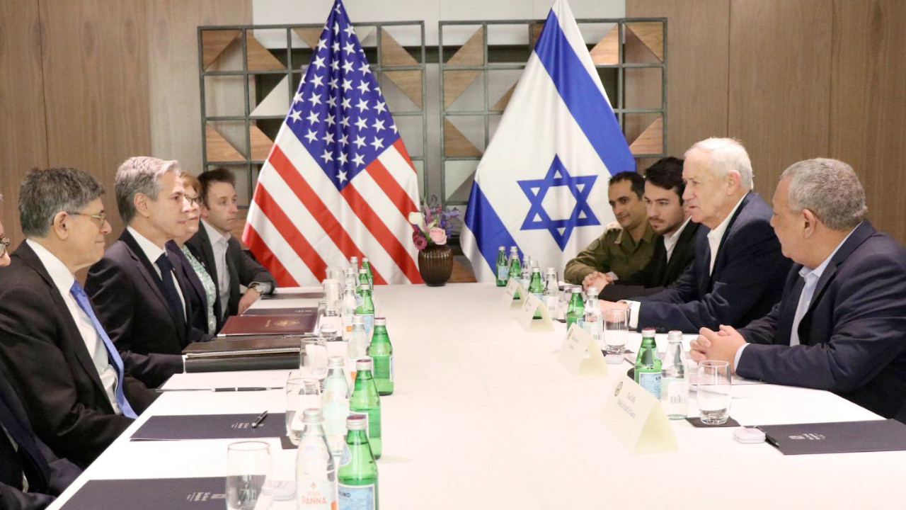 Benny Gantz'ın ABD ziyareti İsrail'in savaş kabinesindeki çatlakları genişletti