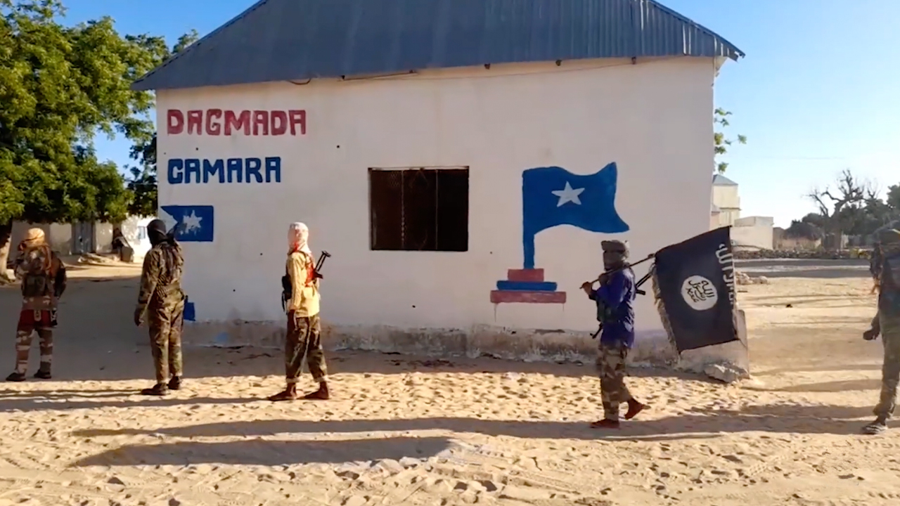 Somali'de Eş Şebab 3 yerleşim yerini ele geçirdi
