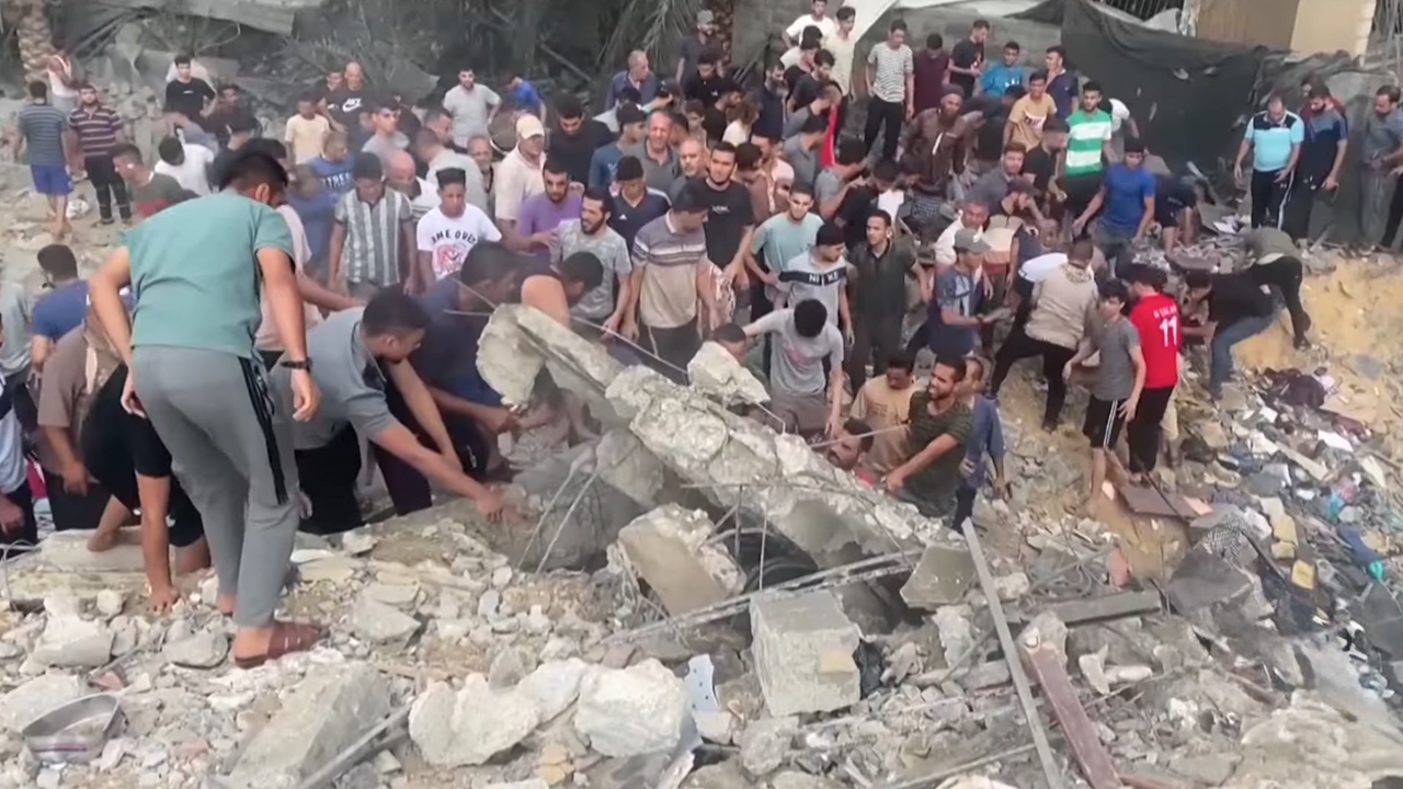 İsrail Gazze halkını tehcir etmek için 'insani önlem' bahanesini kullanıyor
