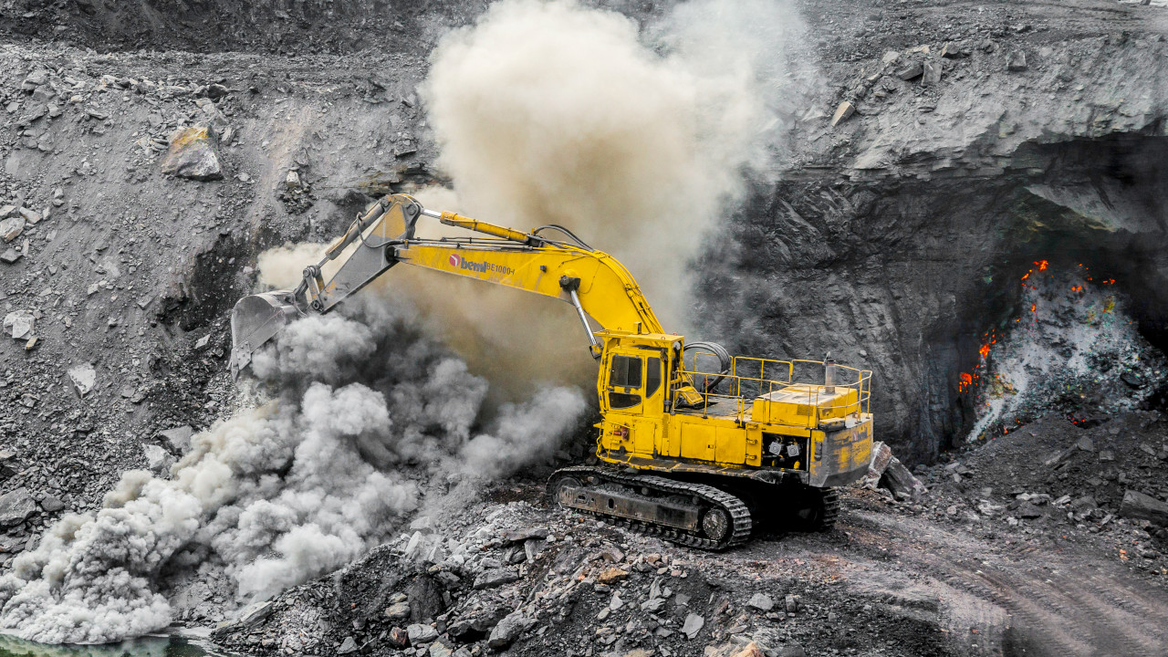 Pakistan'daki kömür madeni faciasında 12 madenci can verdi