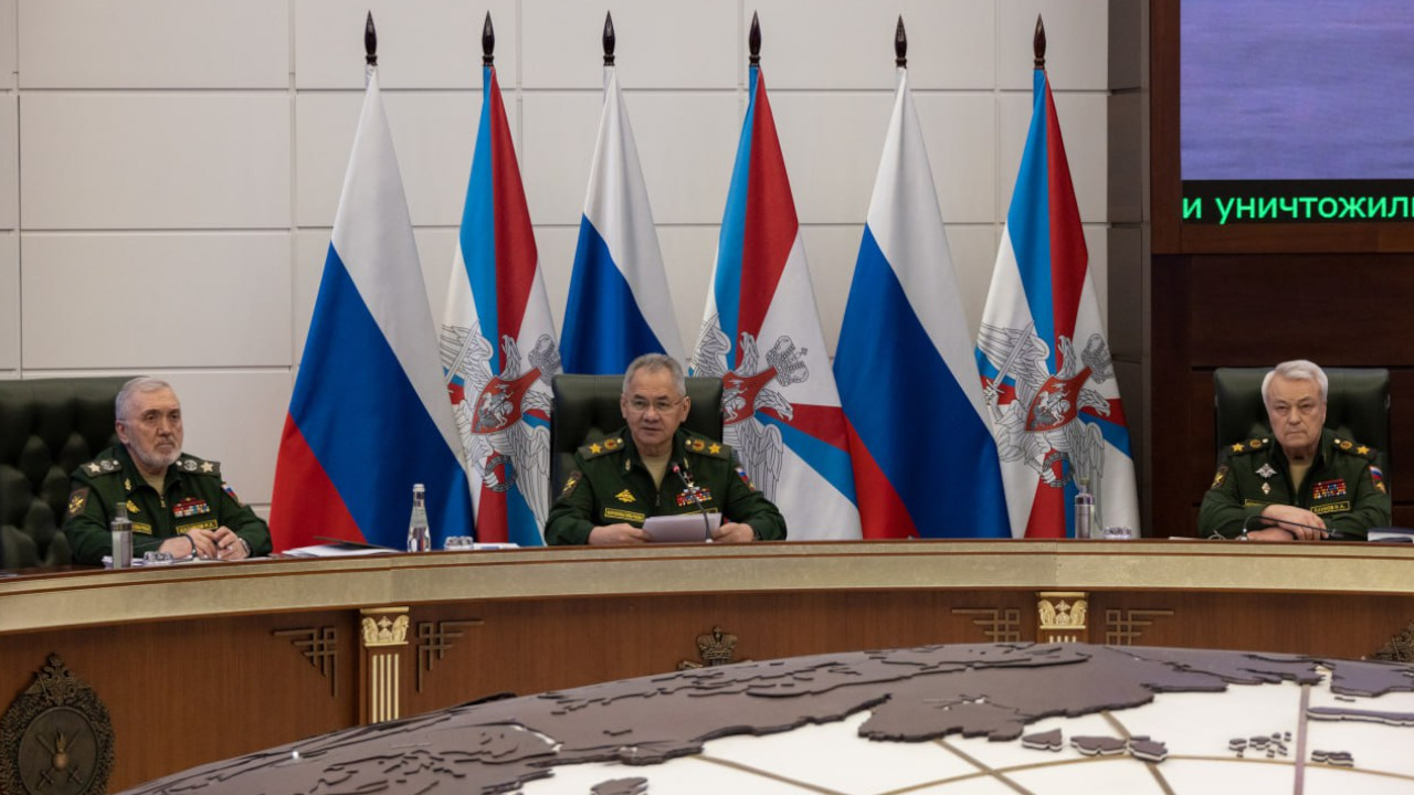 Ukrayna'da ilerlemeye devam eden Rusya iki yeni ordu kuracağını açıkladı