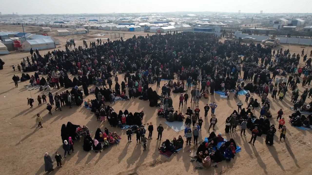 "Suriye'de 30 bini çocuk 55 bin kişi YPG'nin esir kamplarında tutuluyor"