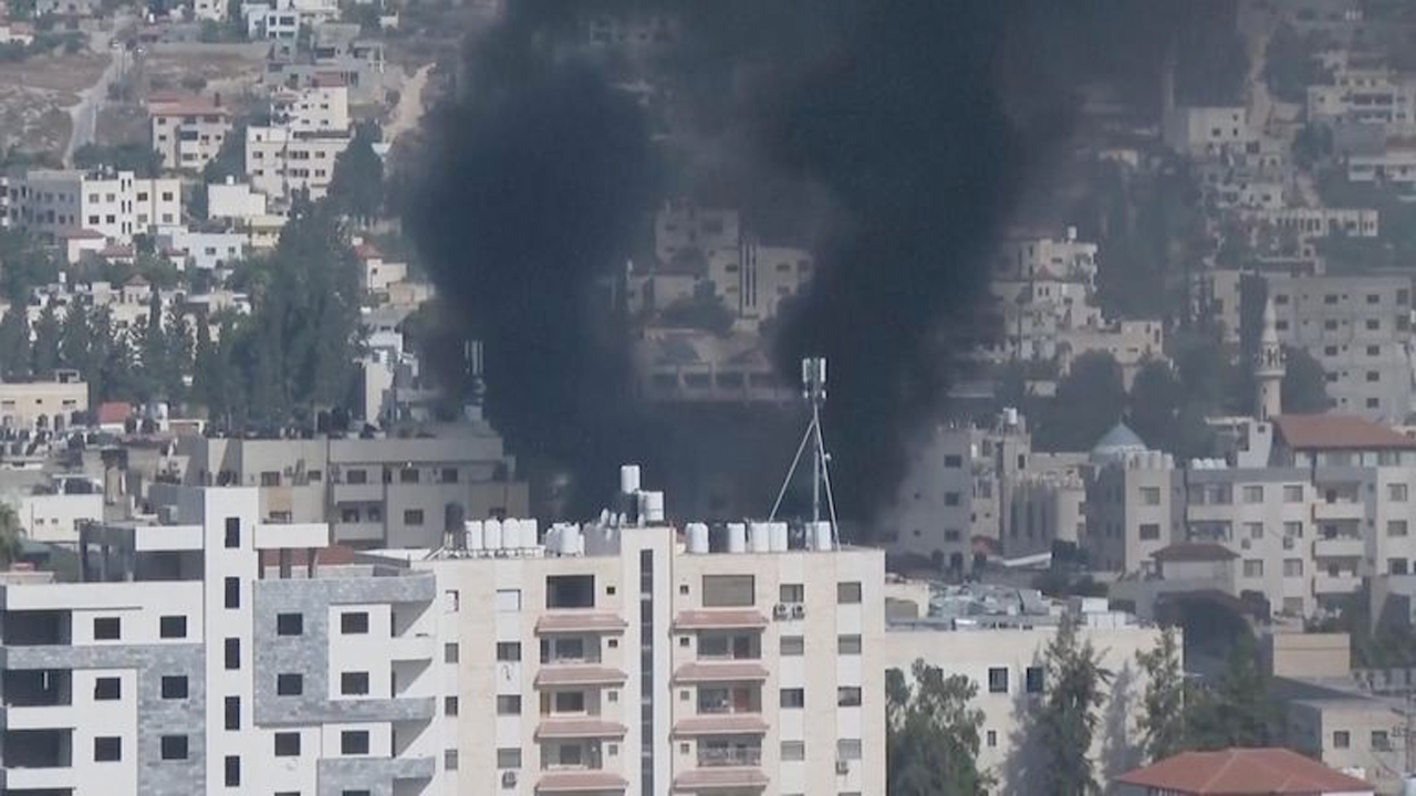 İsrail 7 Ekim'den bu yana Batı Şeria'daki hava saldırılarında 70 kişiyi öldürdü