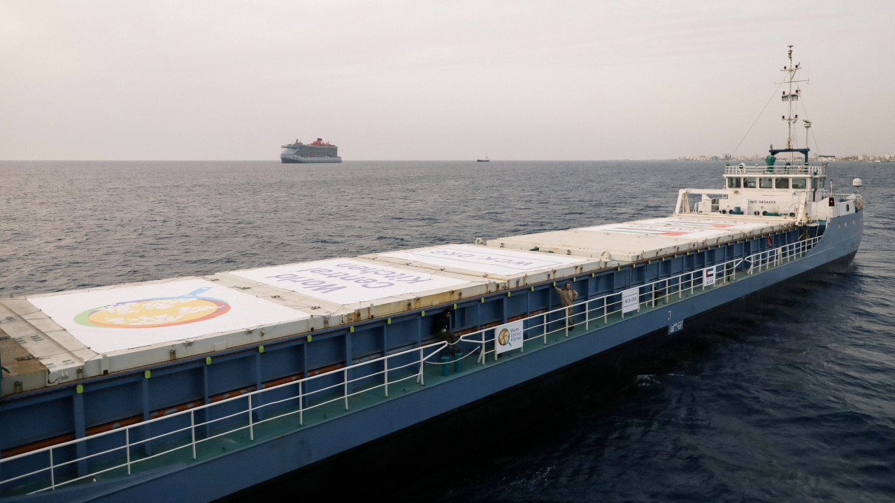 Gazze'ye yardım taşıyan üç gemi daha Güney Kıbrıs'tan yola çıktı